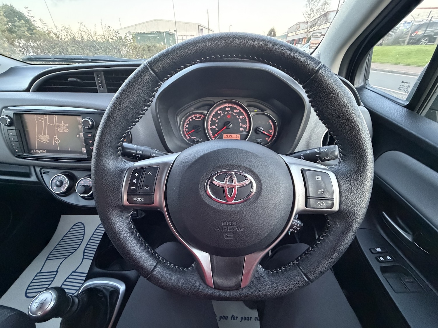 Used Toyota Yaris 2016 for sale - 76618683: Photo 29