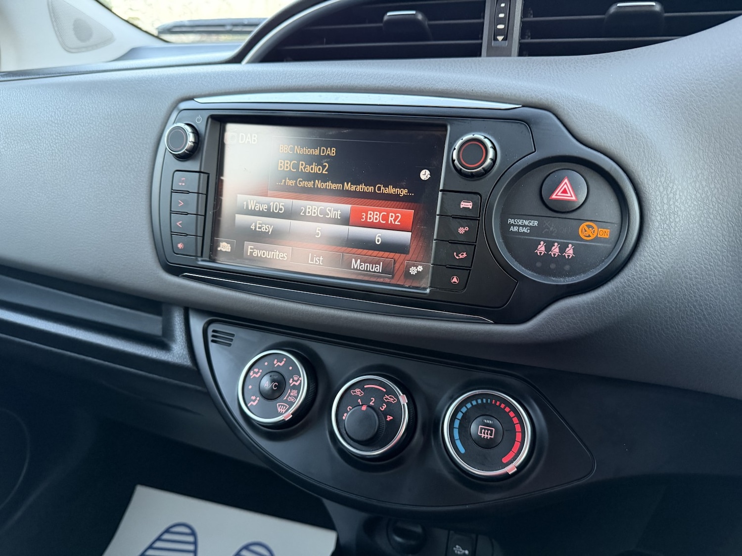 Used Toyota Yaris 2016 for sale - 76618683: Photo 34