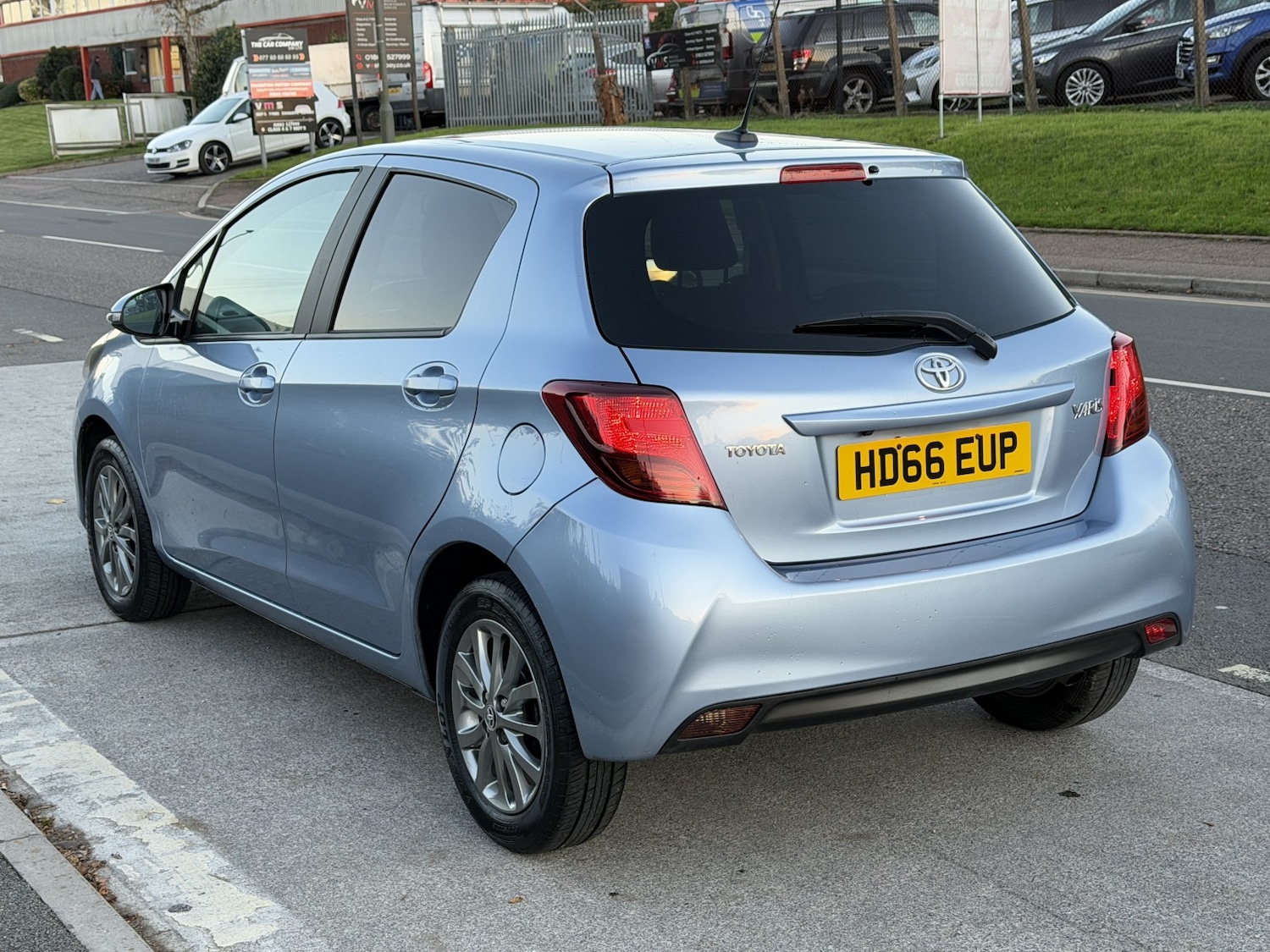 Used Toyota Yaris 2016 for sale - 76618683: Photo 9