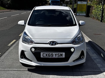 Used Hyundai i10 2019 for sale - 75718280: Photo