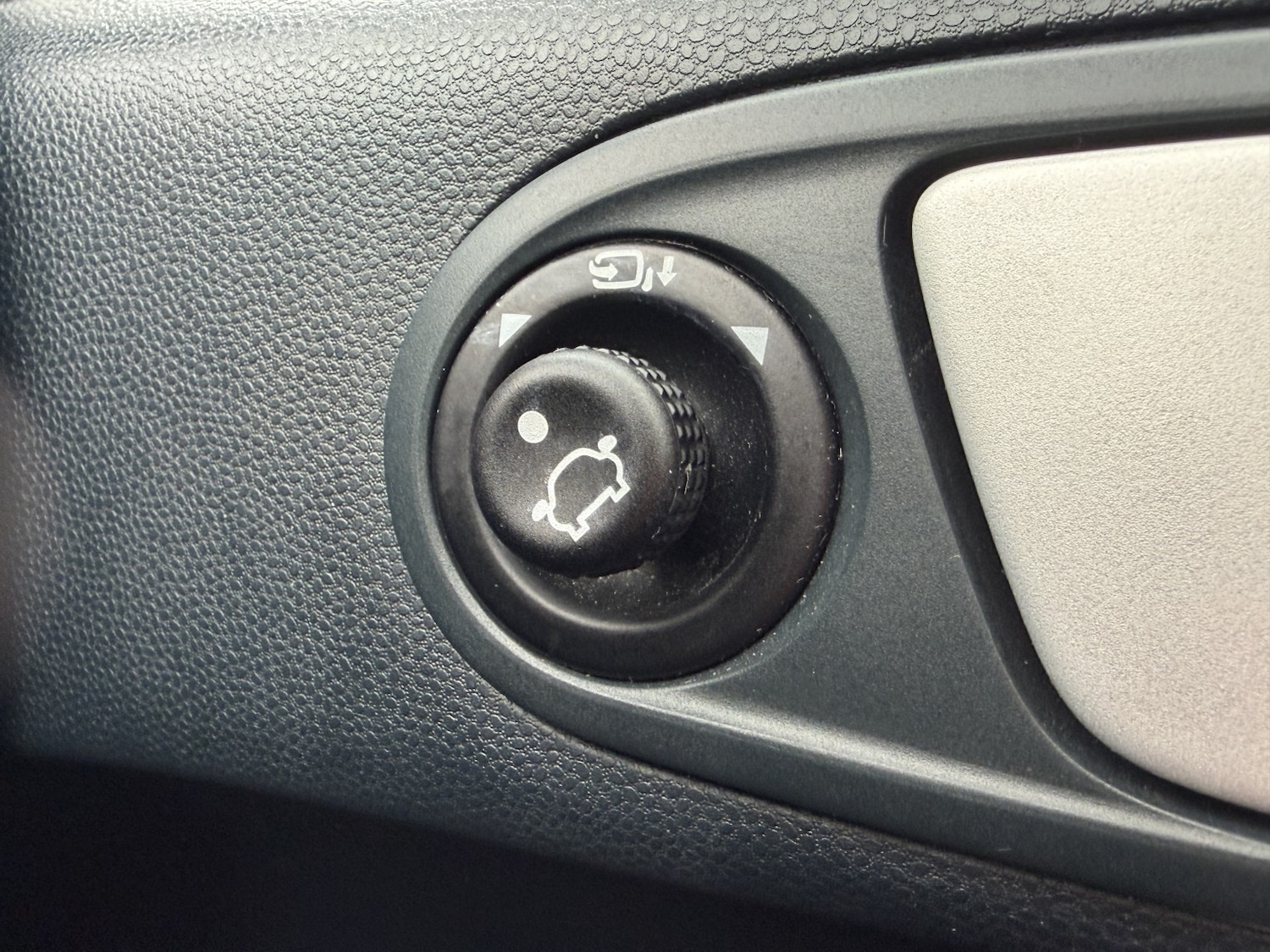 Used Ford Fiesta 2012 for sale - 77564183: Photo 24