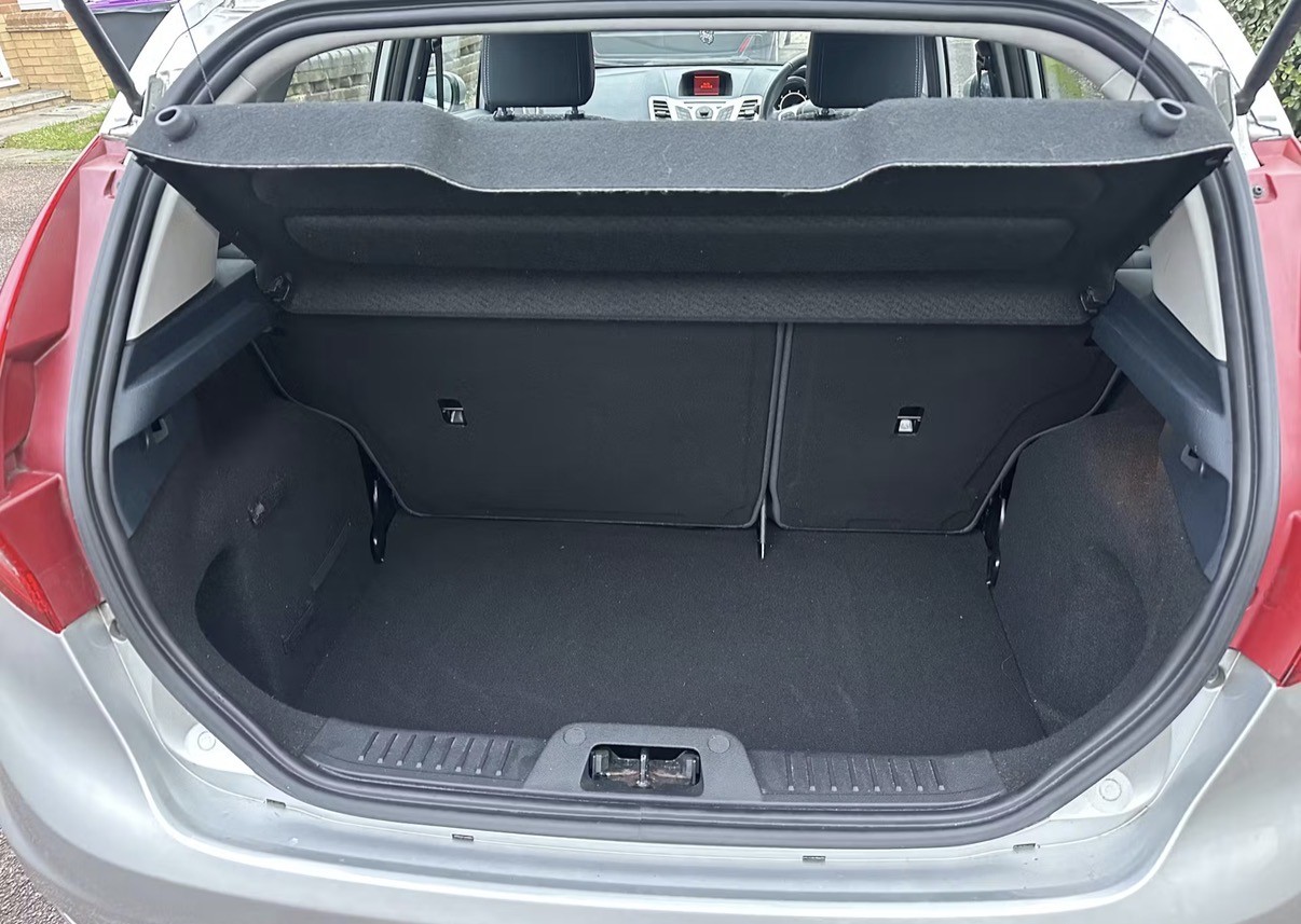 Used Ford Fiesta 2012 for sale - 77564183: Photo 8