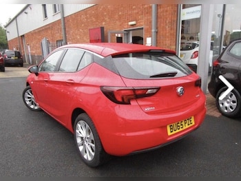 Used Vauxhall Astra 2015 for sale - 77329296: Photo