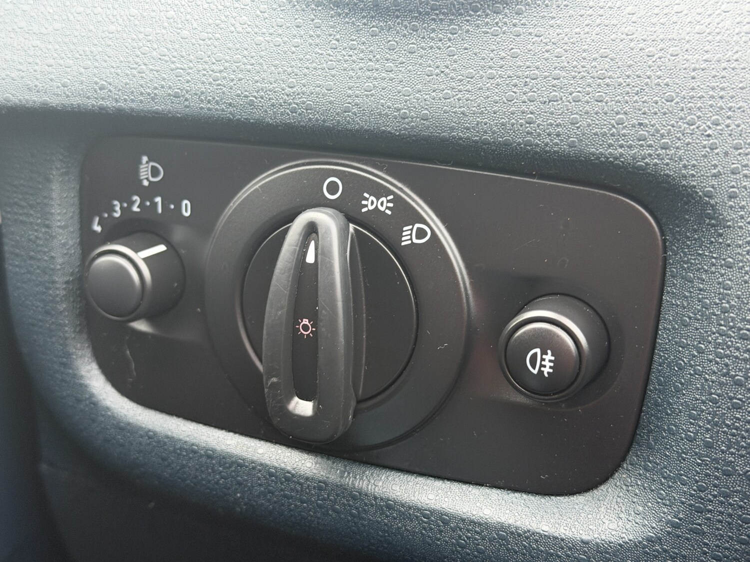 Used Ford Fiesta 2012 for sale - 77851263: Photo 27