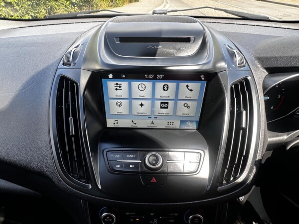 Used Ford Kuga 2018 for sale - 75113552: Photo 37
