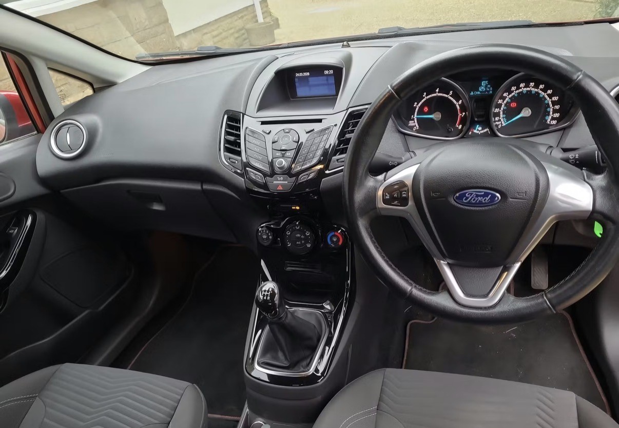 Used Ford Fiesta 2017 for sale - 78105991: Photo 6