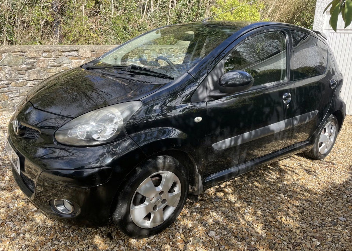 Used Toyota AYGO 2010 for sale - 78105942: Photo 3