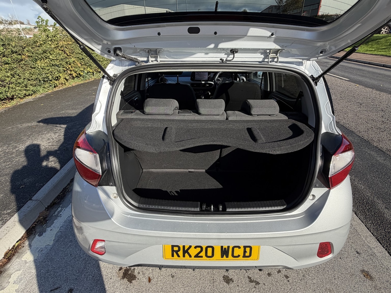 Used Hyundai i10 2020 for sale - 76347168: Photo 11
