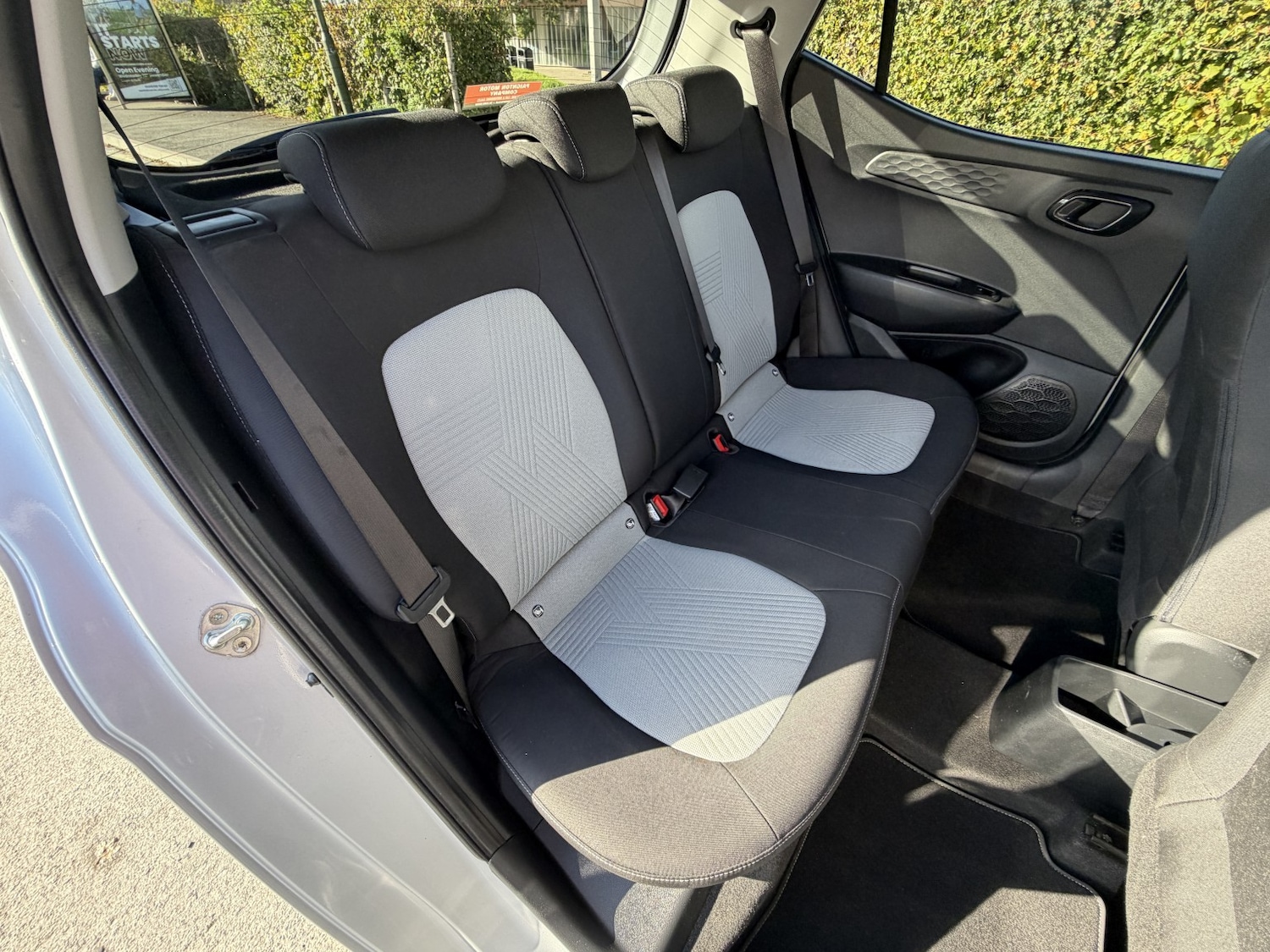 Used Hyundai i10 2020 for sale - 76347168: Photo 16