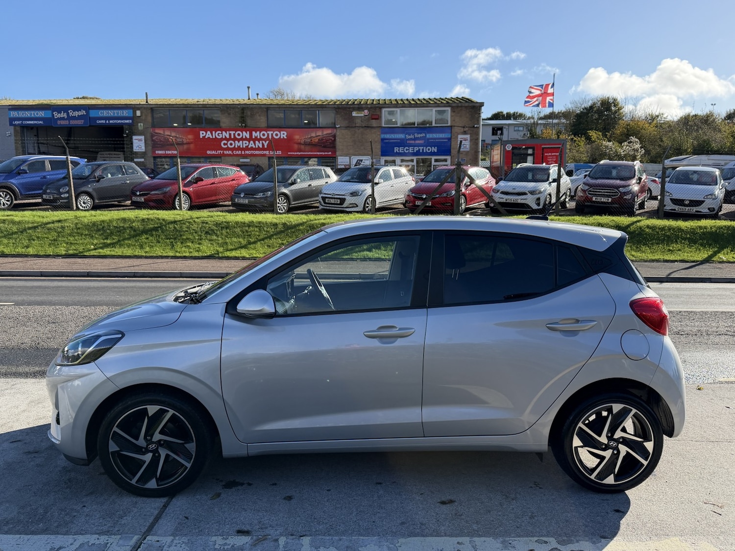 Used Hyundai i10 2020 for sale - 76347168: Photo 6
