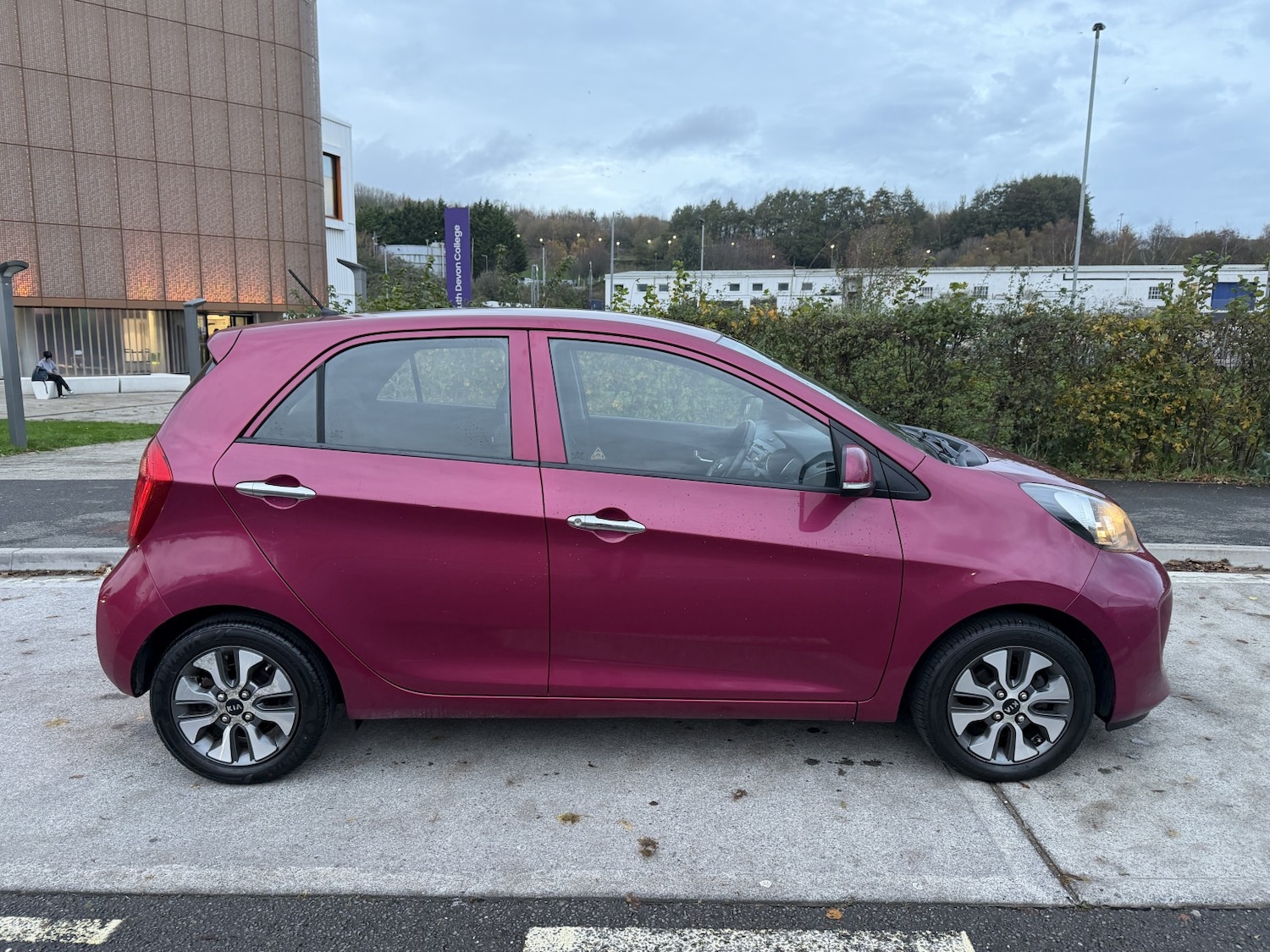 Used Kia Picanto 2015 for sale - 76547892: Photo 6