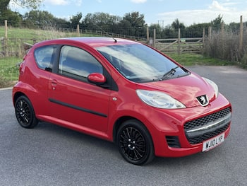 Used Peugeot 107 2010 for sale - 79845539: Photo