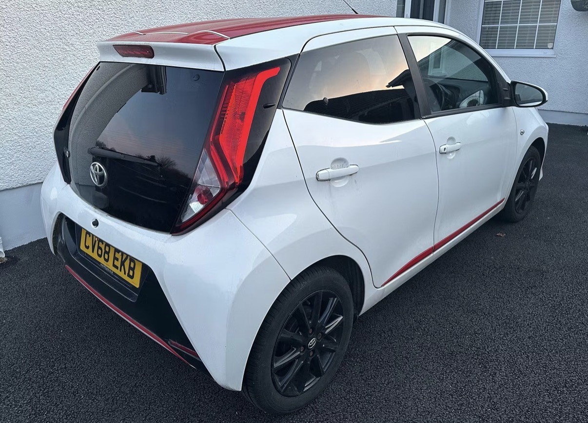 Used Toyota AYGO 2018 for sale - 78070592: Photo 3