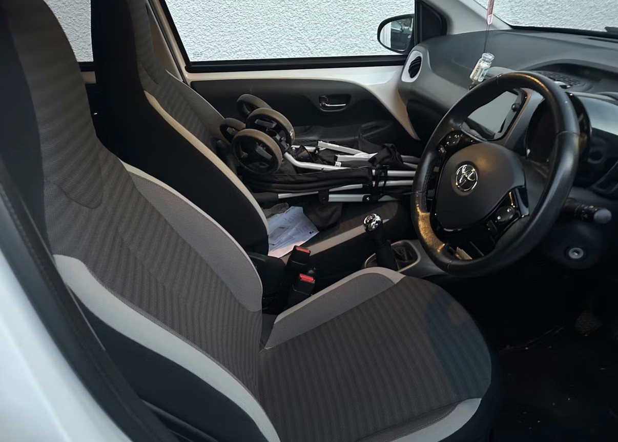 Used Toyota AYGO 2018 for sale - 78070592: Photo 6