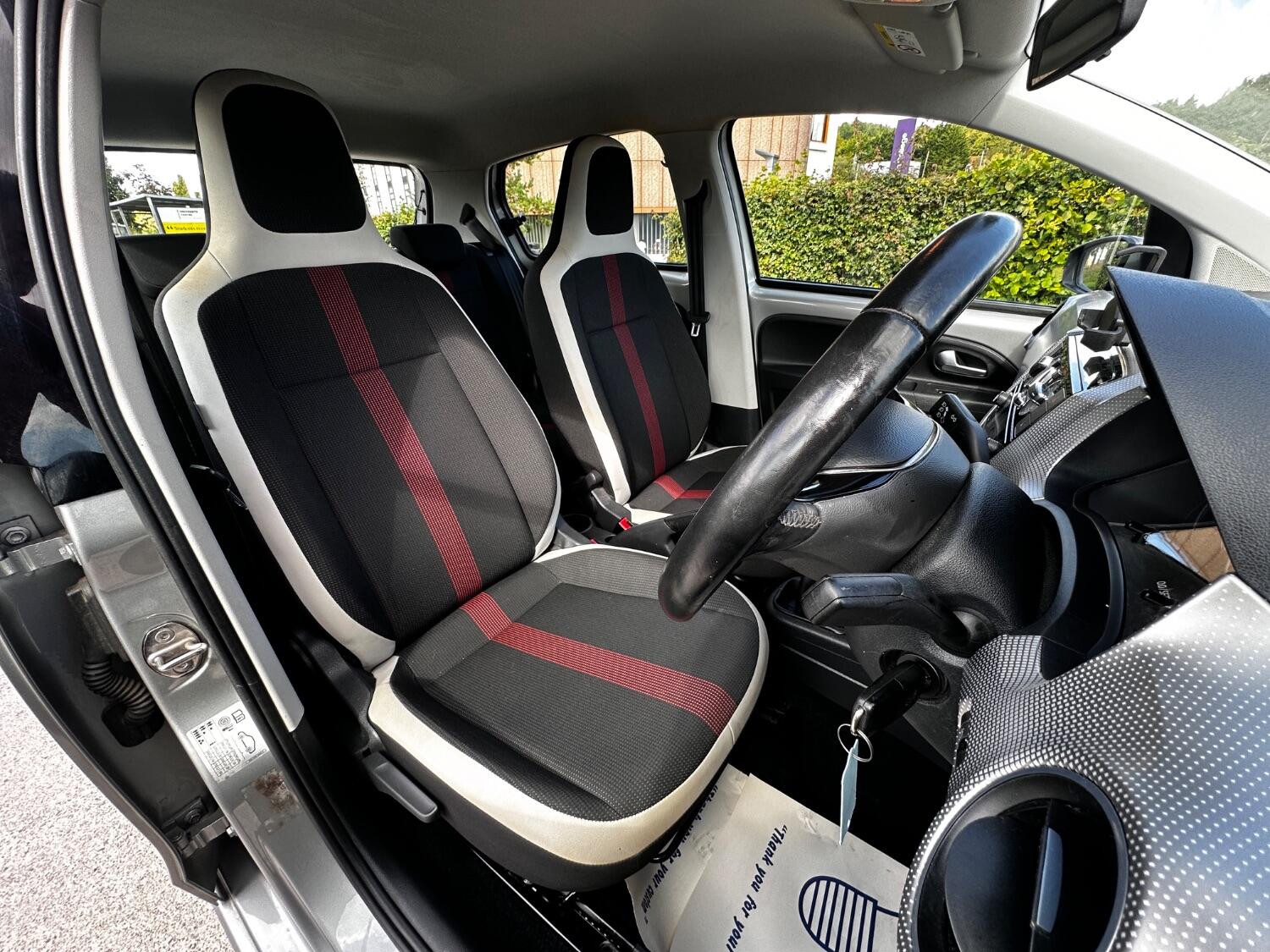 Used Volkswagen up! 2017 for sale - 75767135: Photo 17