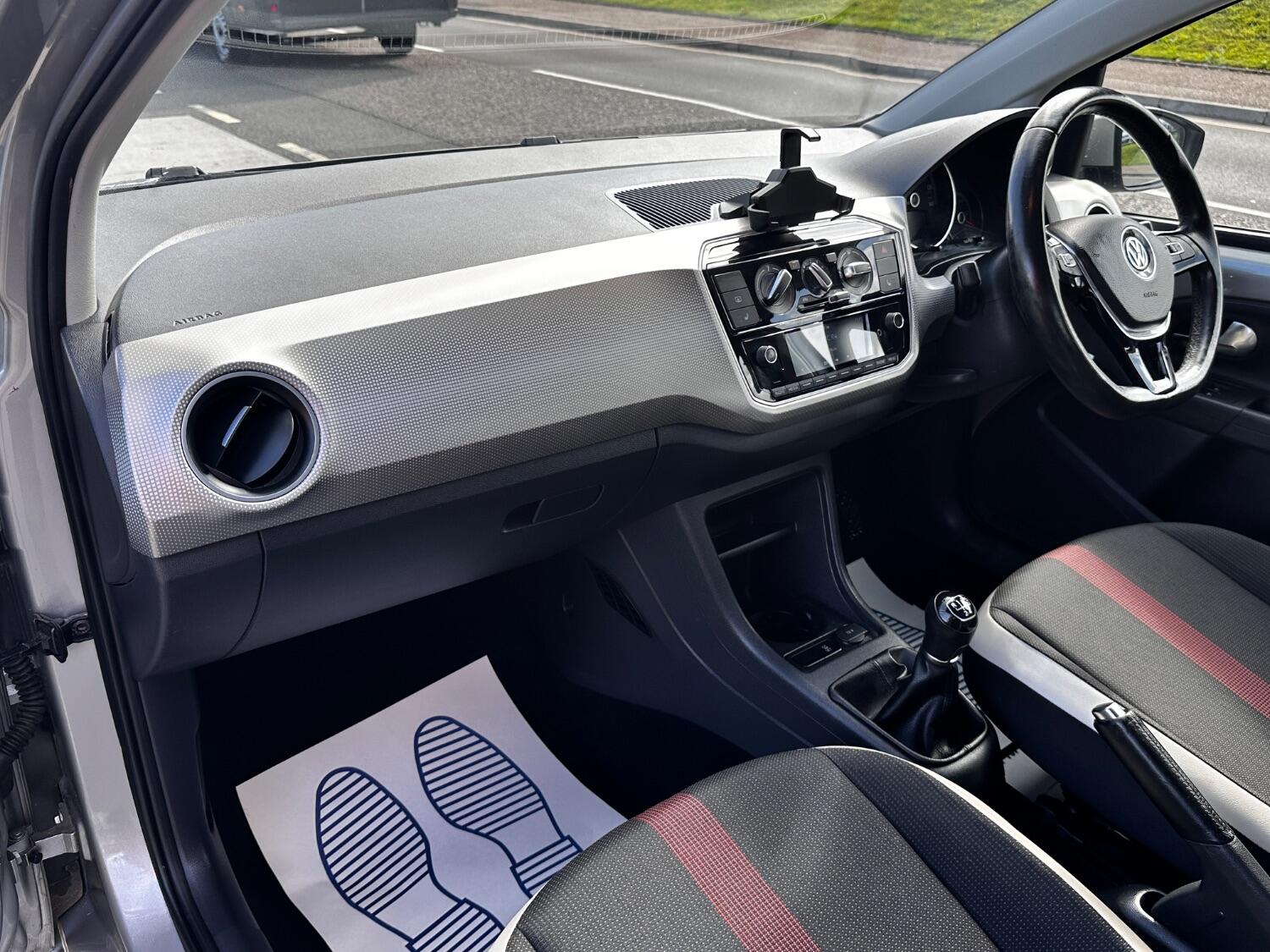 Used Volkswagen up! 2017 for sale - 75767135: Photo 19