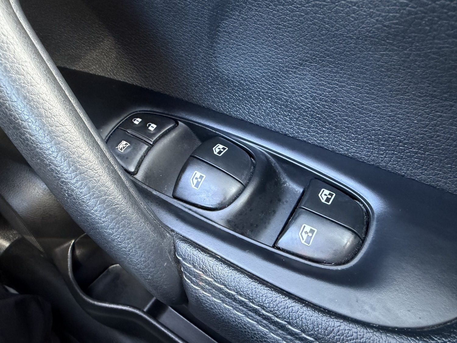 Used Nissan Qashqai 2018 for sale - 77851435: Photo 28