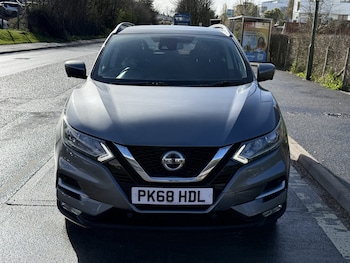 Used Nissan Qashqai 2018 for sale - 77851435: Photo