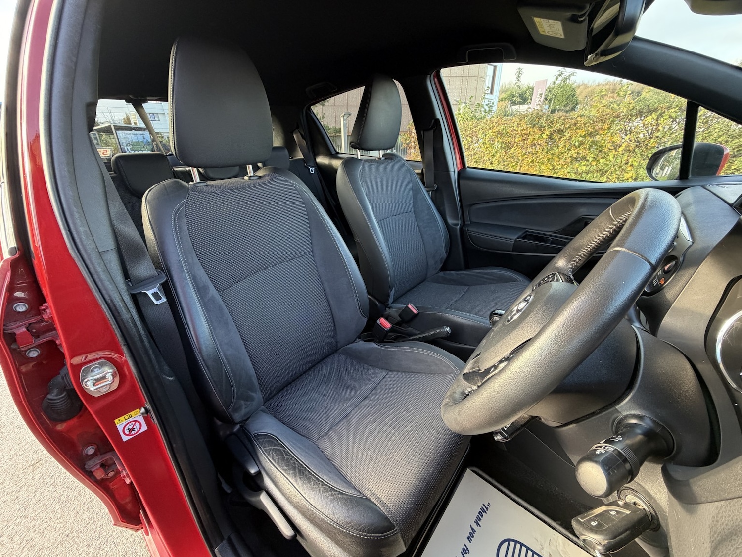 Used Toyota Yaris 2017 for sale - 76387375: Photo 18