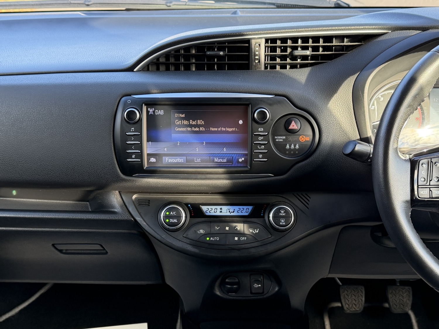 Used Toyota Yaris 2017 for sale - 76387375: Photo 24