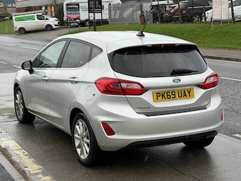 Used Ford Fiesta 2019 for sale - 77681747: Photo