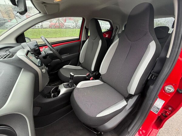Used Toyota AYGO 2015 for sale - 76164531: Photo 19