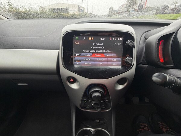 Used Toyota AYGO 2015 for sale - 76164531: Photo 22
