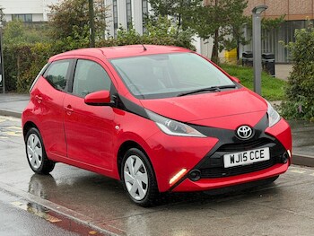 Used Toyota AYGO 2015 for sale - 76164531: Photo 2