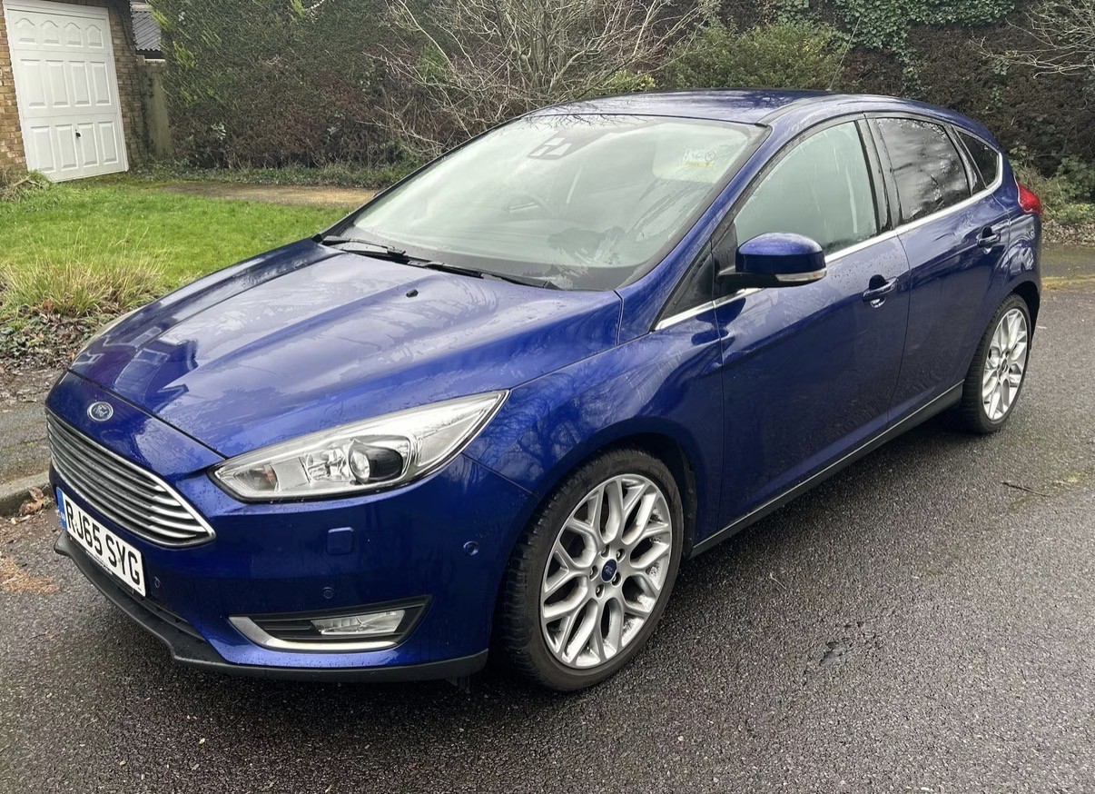 Used Ford Focus 2015 for sale - 77474840: Photo 2