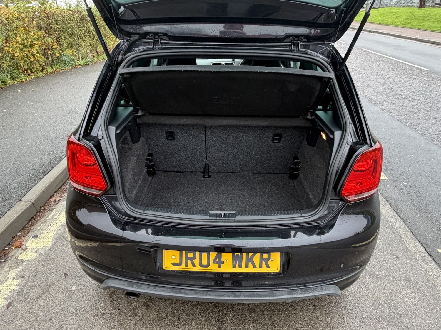 Used Volkswagen Polo 2012 for sale - 76583328: Photo 14