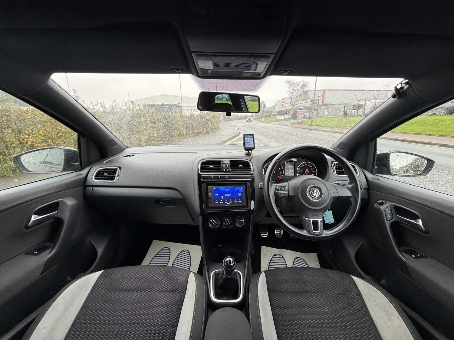 Used Volkswagen Polo 2012 for sale - 76583328: Photo 21