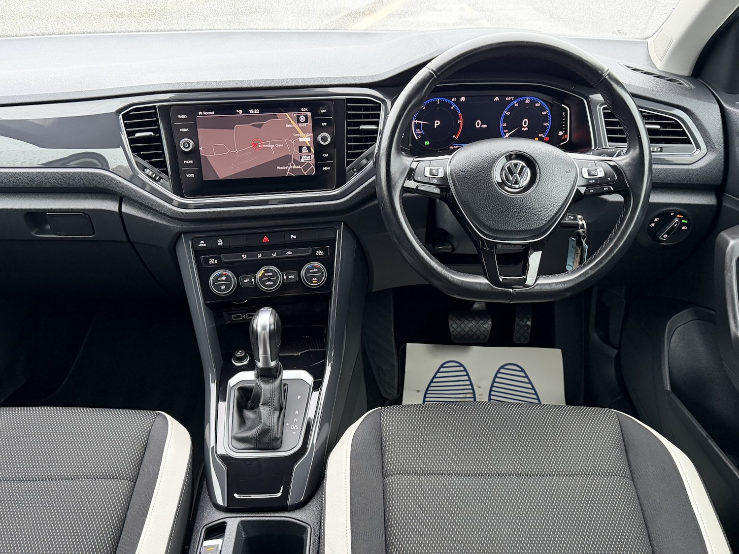 Used Volkswagen T-Roc 2019 for sale - 77189360: Photo 25