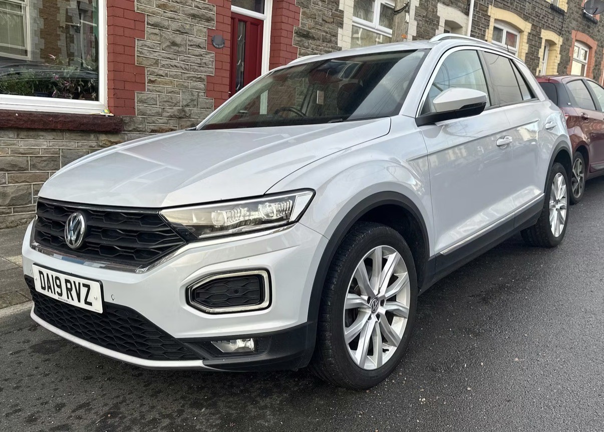 Used Volkswagen T-Roc 2019 for sale - 77189360: Photo 3