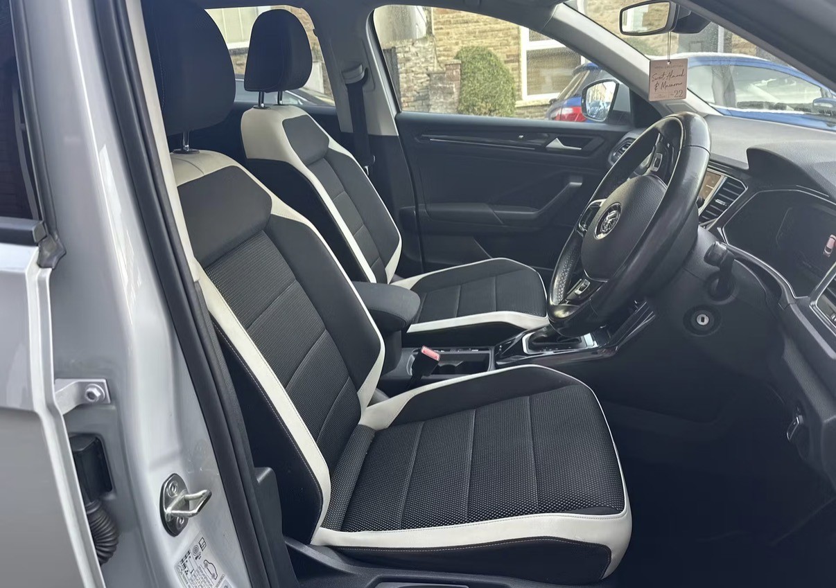 Used Volkswagen T-Roc 2019 for sale - 77189360: Photo 5