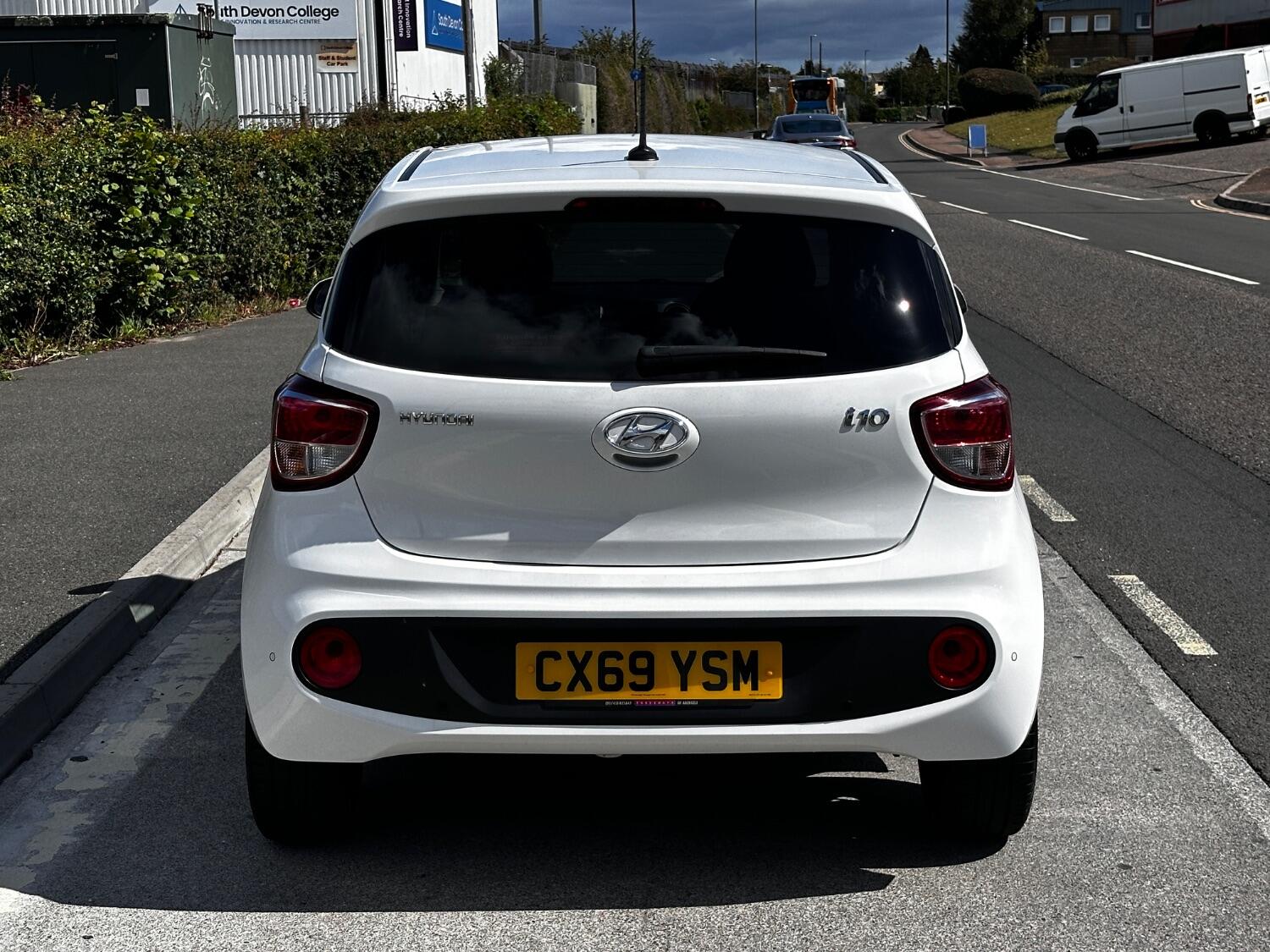 Used Hyundai i10 2019 for sale - 76794193: Photo 11