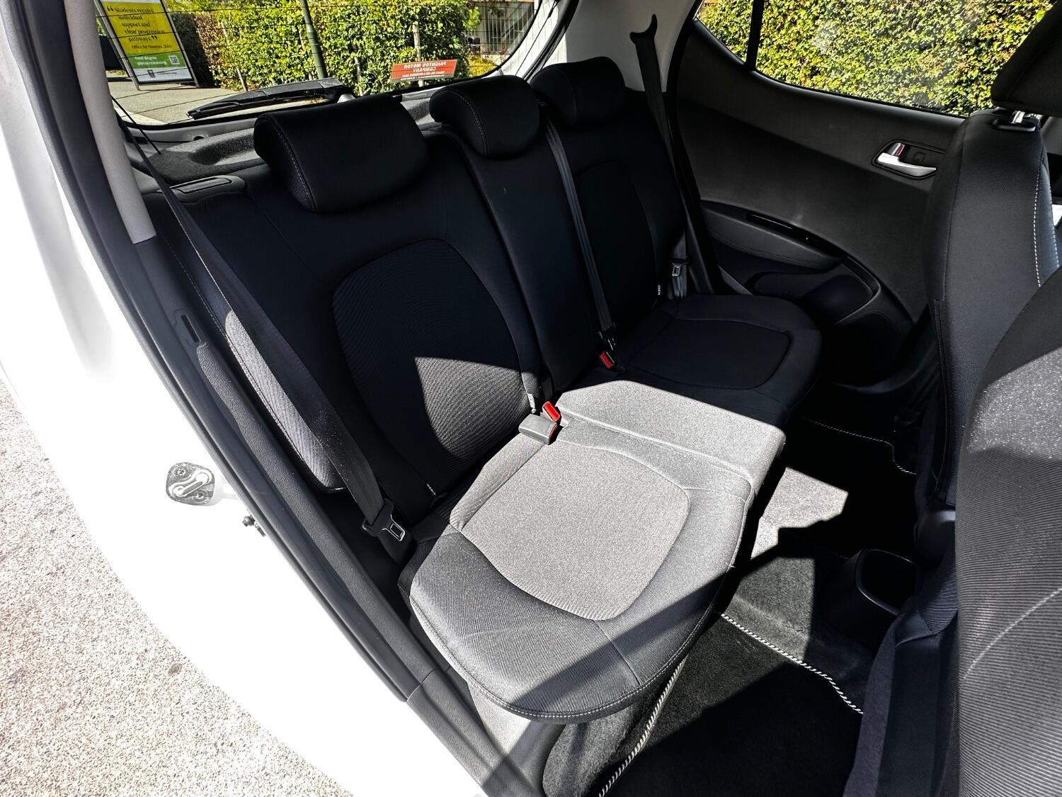 Used Hyundai i10 2019 for sale - 76794193: Photo 17