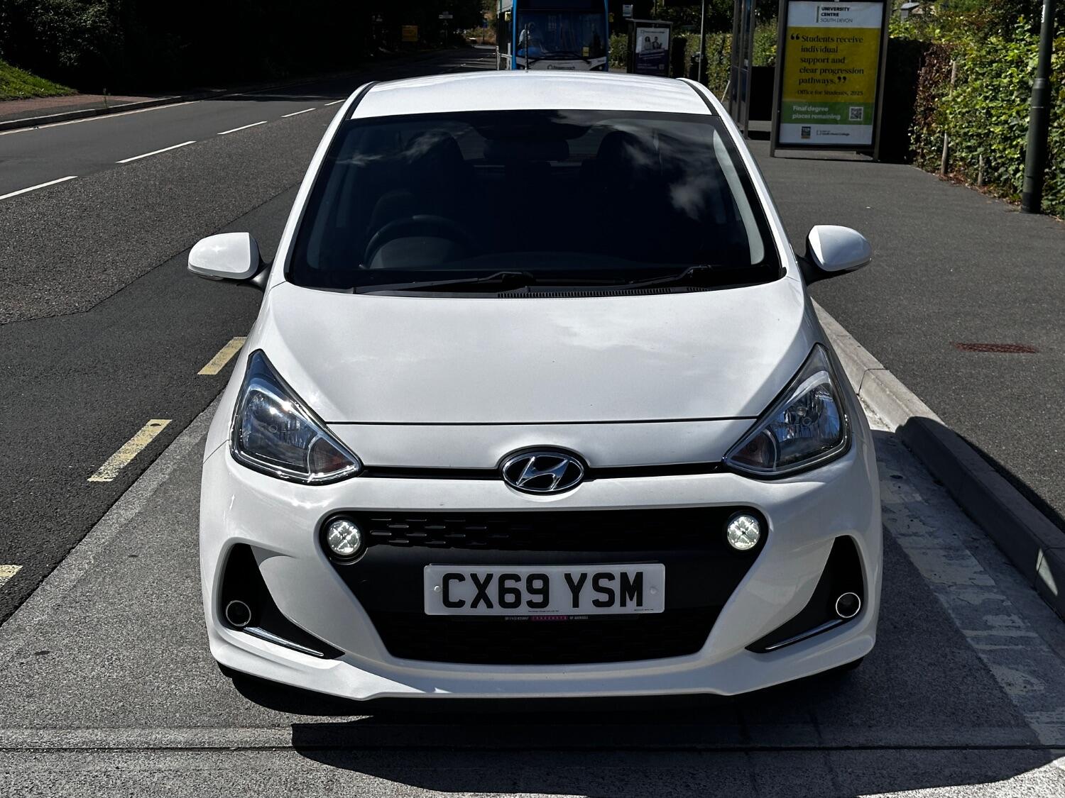 Used Hyundai i10 2019 for sale - 76794193: Photo 4