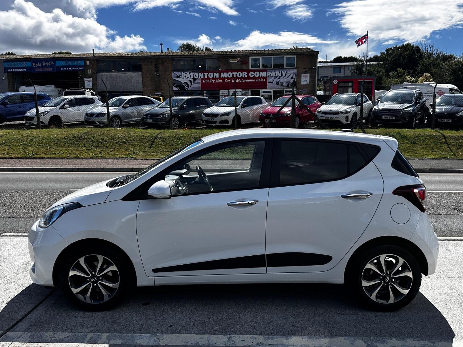 Used Hyundai i10 2019 for sale - 76794193: Photo 8