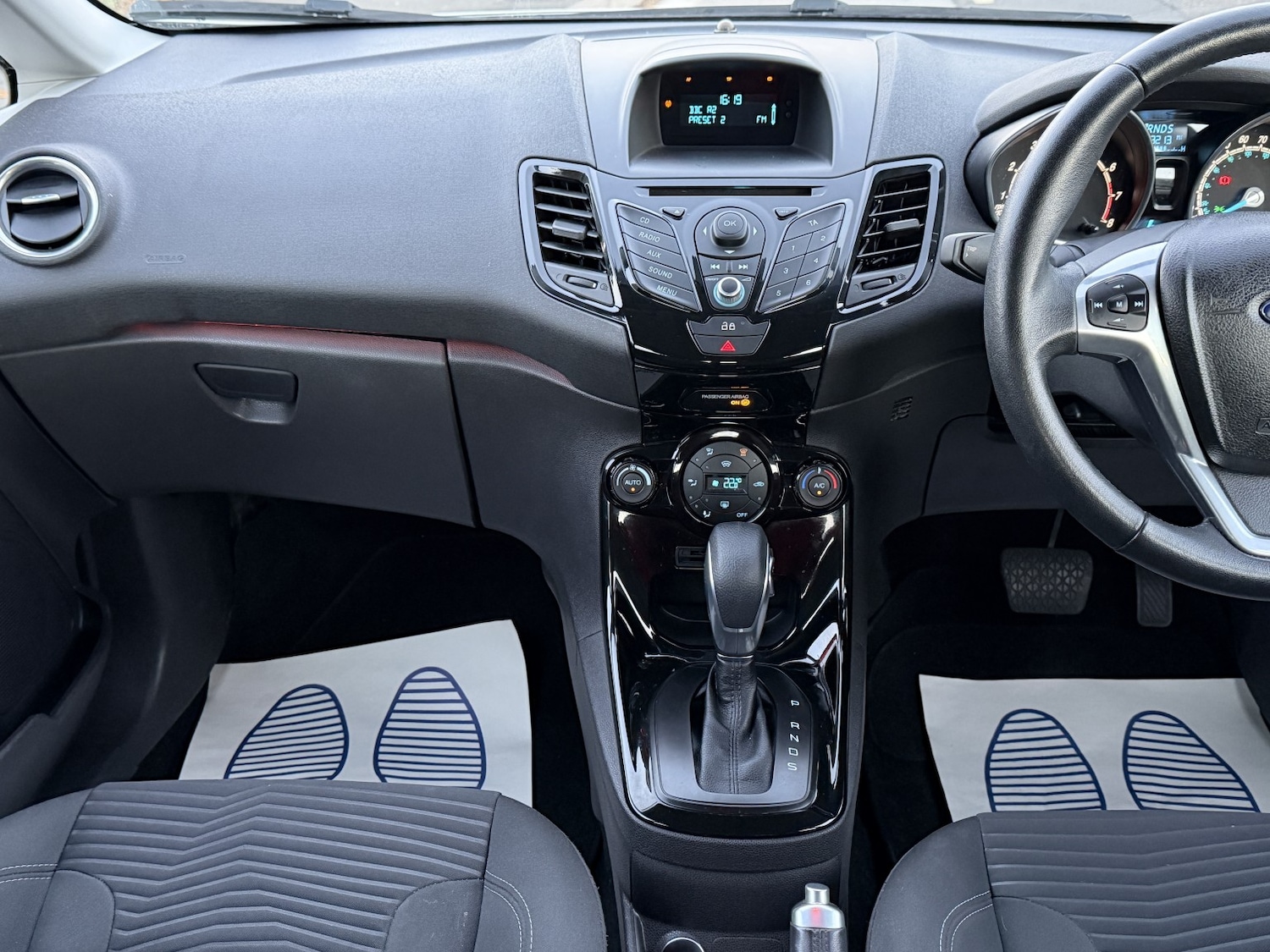 Used Ford Fiesta 2013 for sale - 76687143: Photo 28