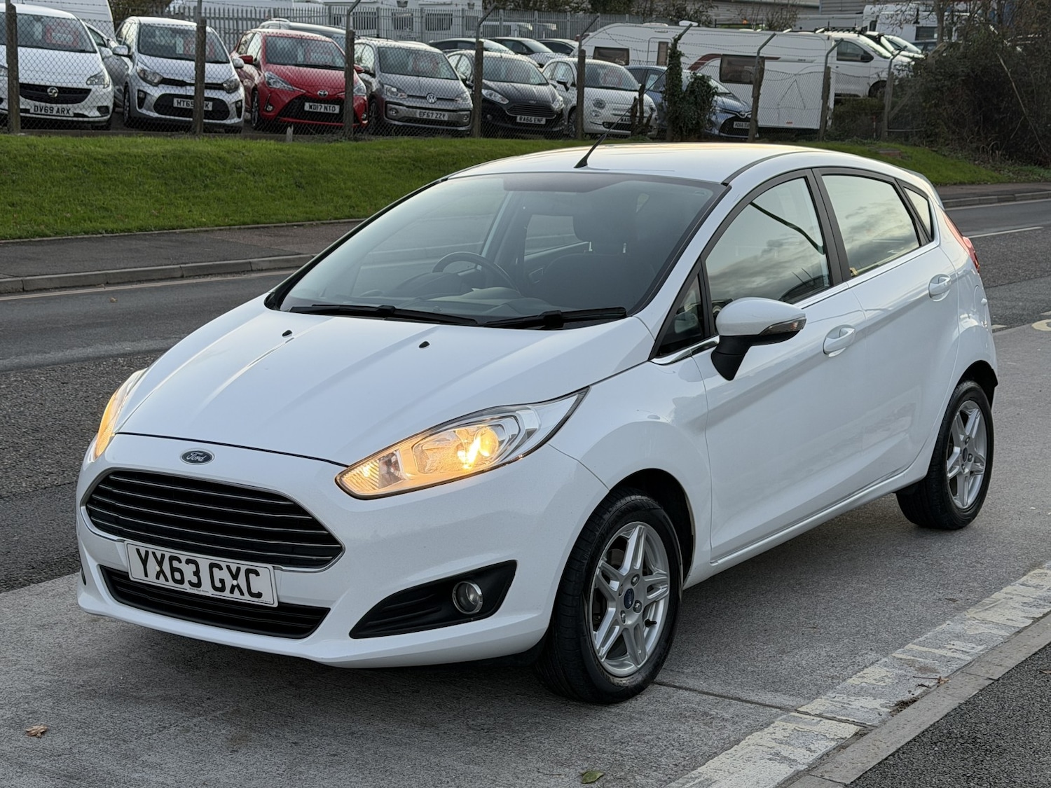 Used Ford Fiesta 2013 for sale - 76687143: Photo 4