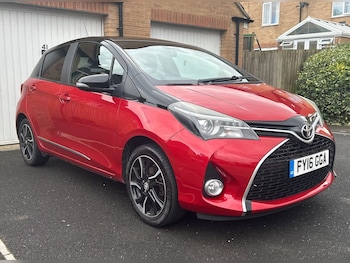 Used Toyota Yaris 2016 for sale - 75504915: Photo