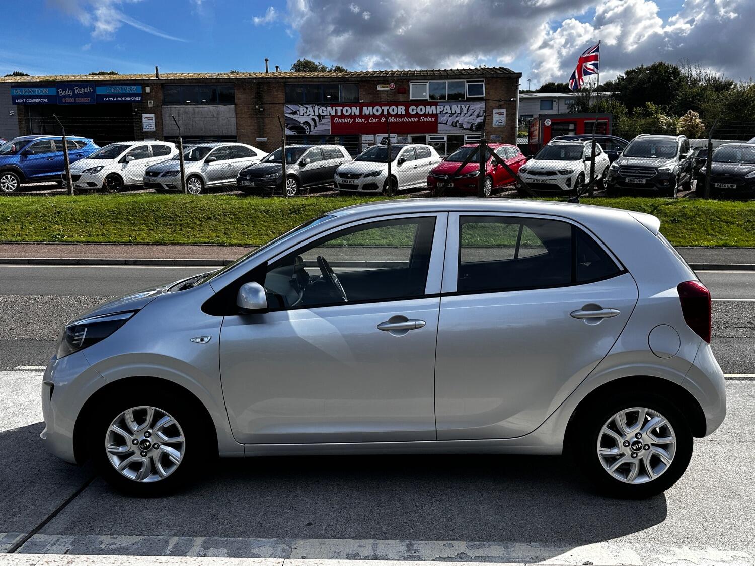 Used Kia Picanto 2020 for sale - 76769316: Photo 8