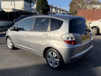 Used Honda Jazz 2009 for sale - 77056617: Photo