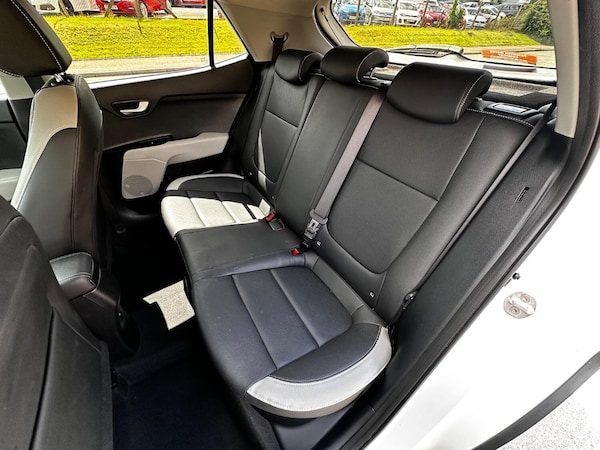 Used Kia Stonic 2019 for sale - 75428638: Photo 20