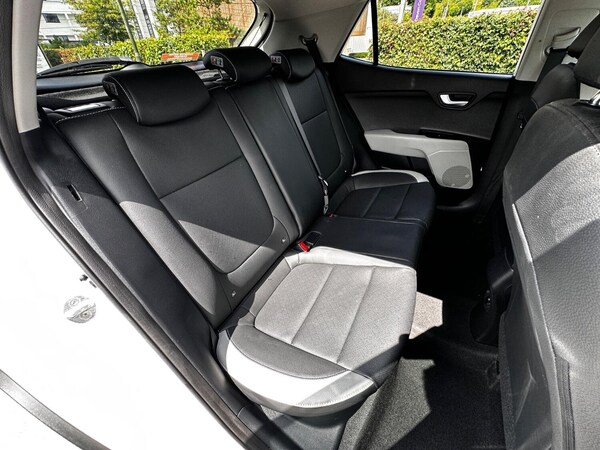 Used Kia Stonic 2019 for sale - 75428638: Photo 21
