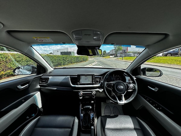Used Kia Stonic 2019 for sale - 75428638: Photo 24
