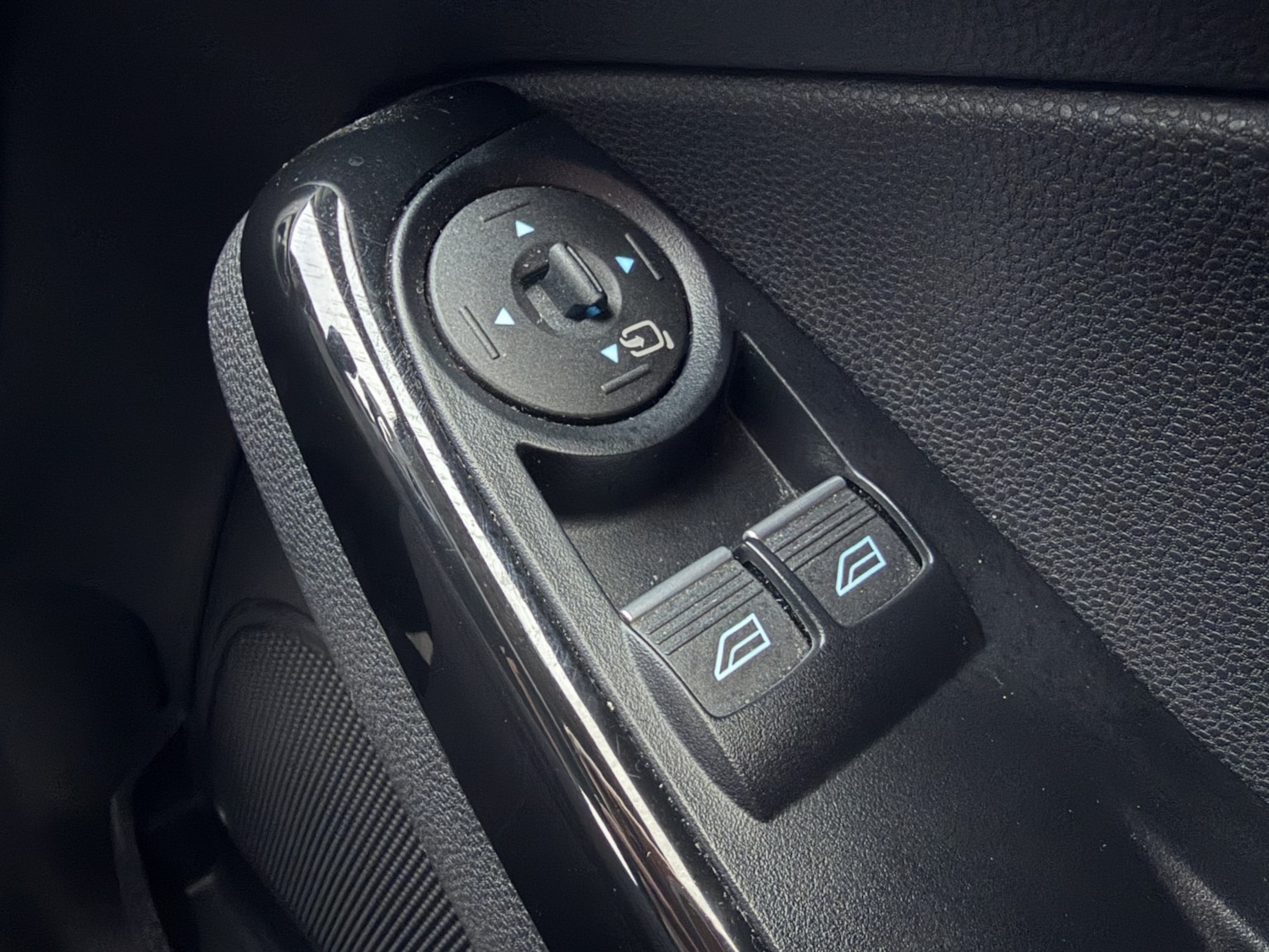 Used Ford Fiesta 2016 for sale - 77983718: Photo 28