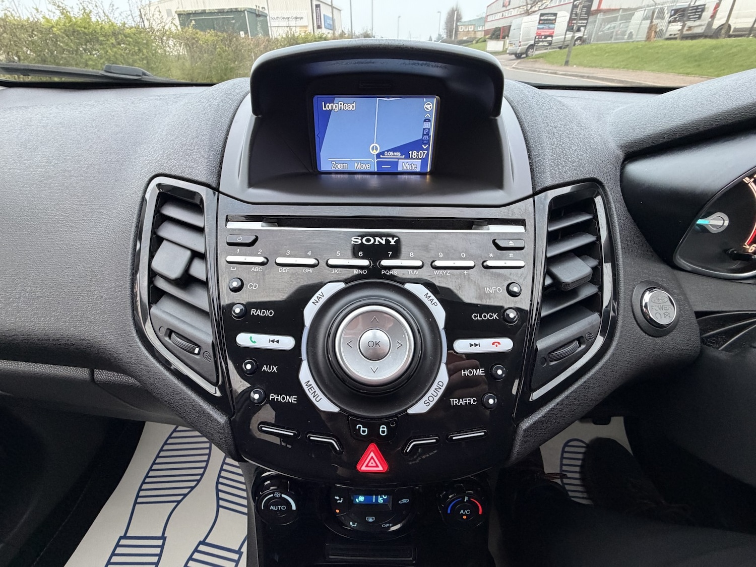 Used Ford Fiesta 2016 for sale - 77983718: Photo 29