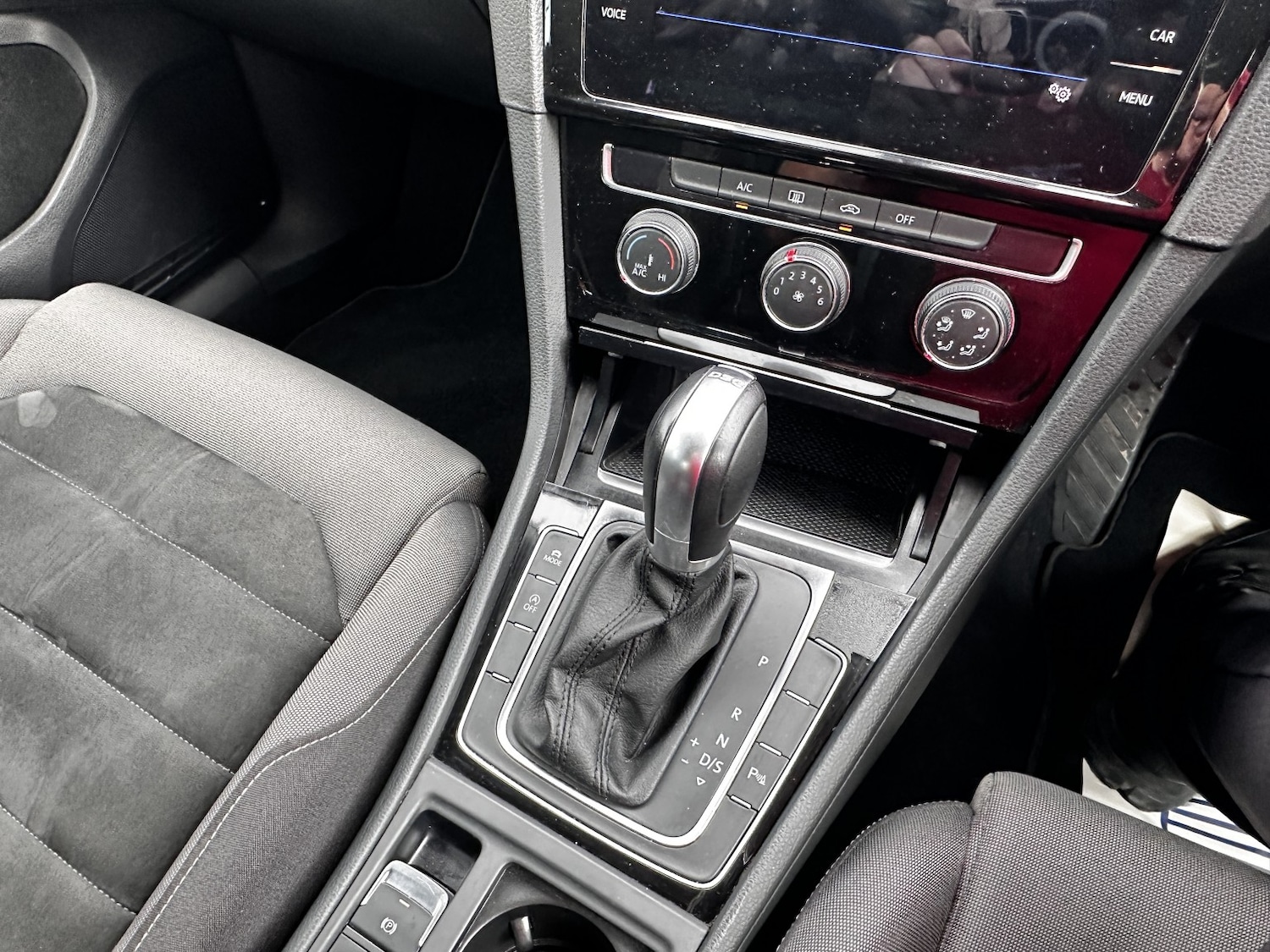 Used Volkswagen Golf 2017 for sale - 77225169: Photo 21