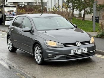 Used Volkswagen Golf 2017 for sale - 77225169: Photo